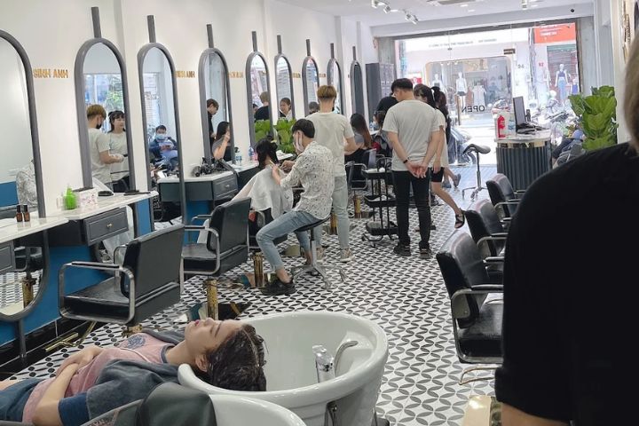 Salon Tóc Sinh Anh Bình Thạnh