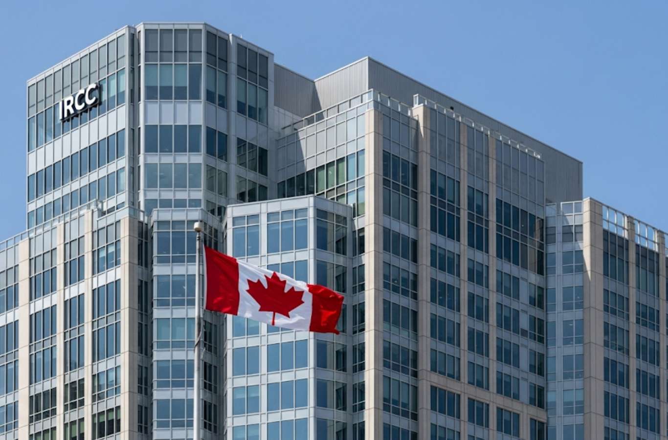 IRCC Canada là gì và chức năng chính ra sao?